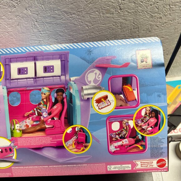 Barbie Airplane Adventures Playset with Pilot Doll & 15+ Accessories BRAND - Picture 7 of 8